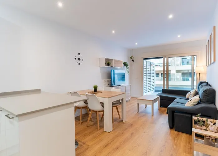 Apartment Atp Vega De Aca A 5 Minutos De La Playa - Parking Privado Gratis! *